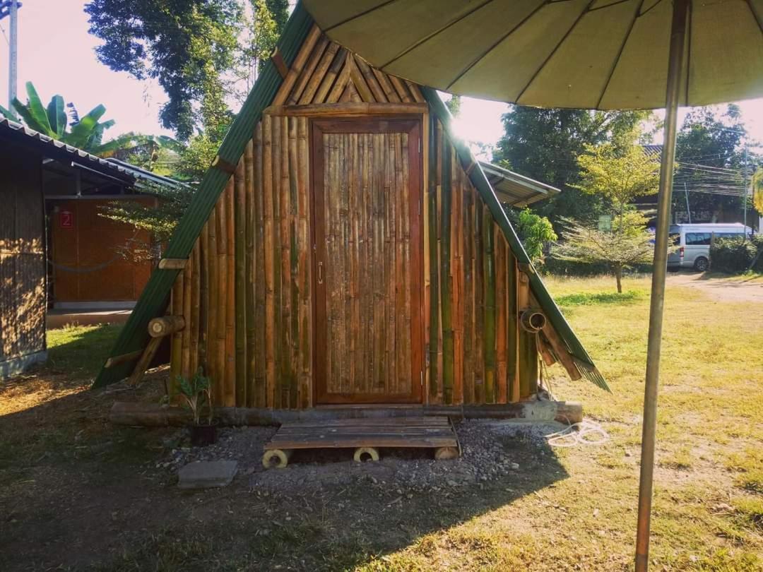 Отель Sleepy Hut Пай Экстерьер фото