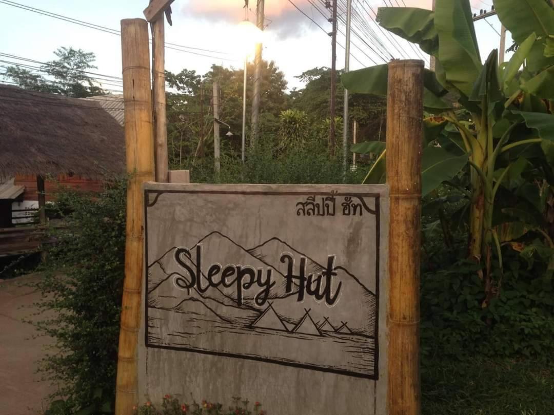 Отель Sleepy Hut Пай Экстерьер фото